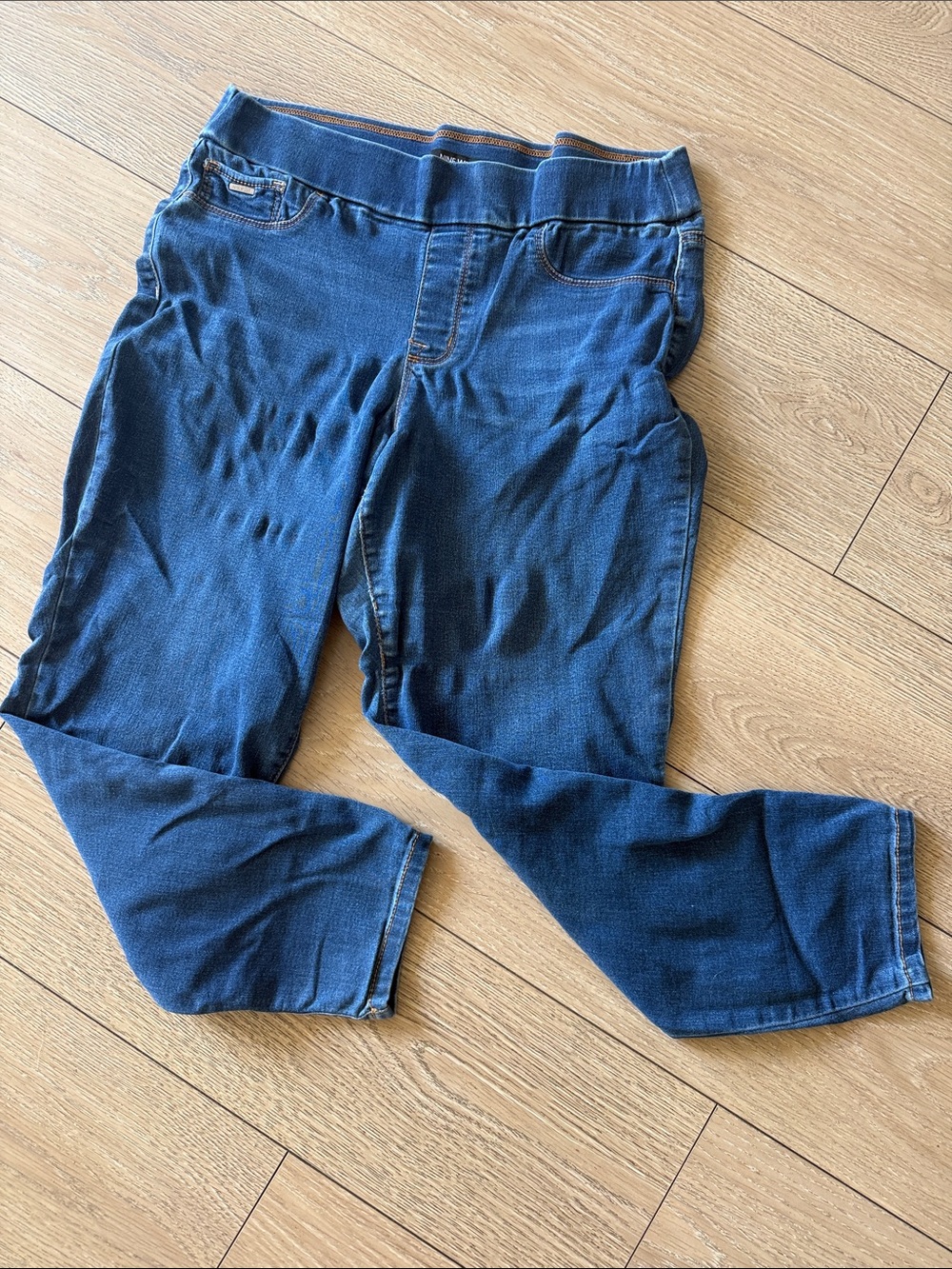 Nine West Dark Blue Cropped Stretch Jeans
